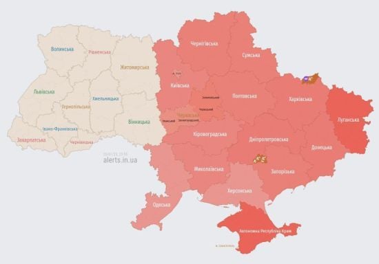 Ворог запустив ударні дрони: названо траєкторію руху