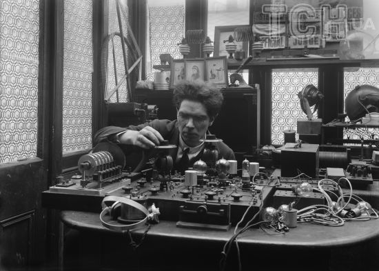 100 років тому винахідник зробив прогнози на 2025-й: вони моторошно точні