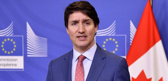 Трюдо розповів, як жартома запропонував Трампу обміняти Канаду на американські штати