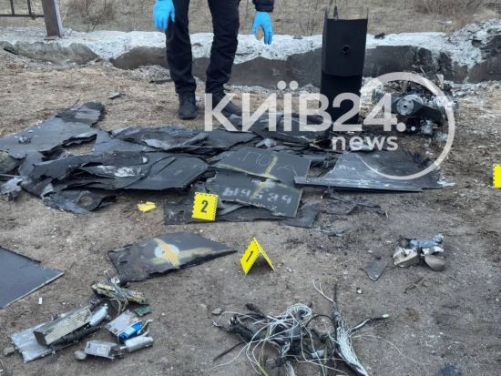 Атака "Шахедів" на Київ: показали фото наслідків падіння уламків БпЛА