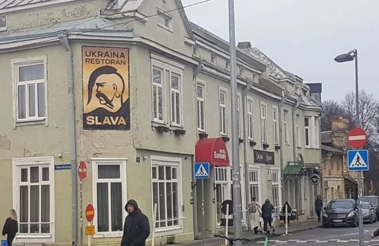 Акція проти України: в столиці Естонії підпалили ресторан Slava Ukrainа