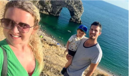 Одинока жінка провела яскраву відпустку, але навіть не мріяла про те, що сталося далі (фото)