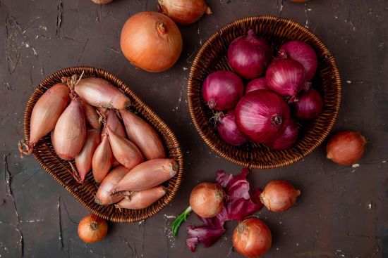 Яка цибуля найсмачніша та найкраща для приготування страв – жовта, біла, червона чи шалот