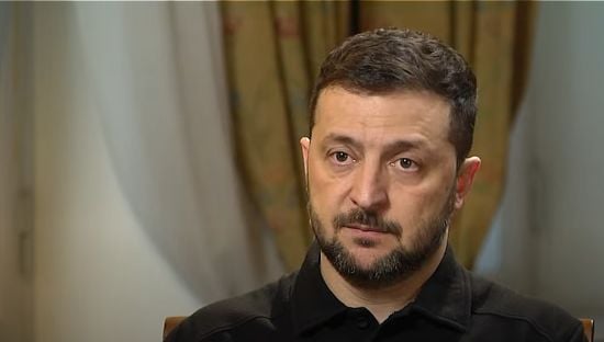 "Якщо ми знаходили когось – били по руках": Зеленський спростував звинувачення щодо корупції