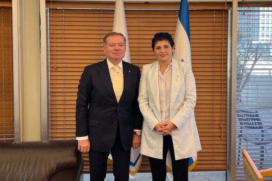 Протидія спільним загрозам: Ізраїль пропонує передати Україні трофейну зброю