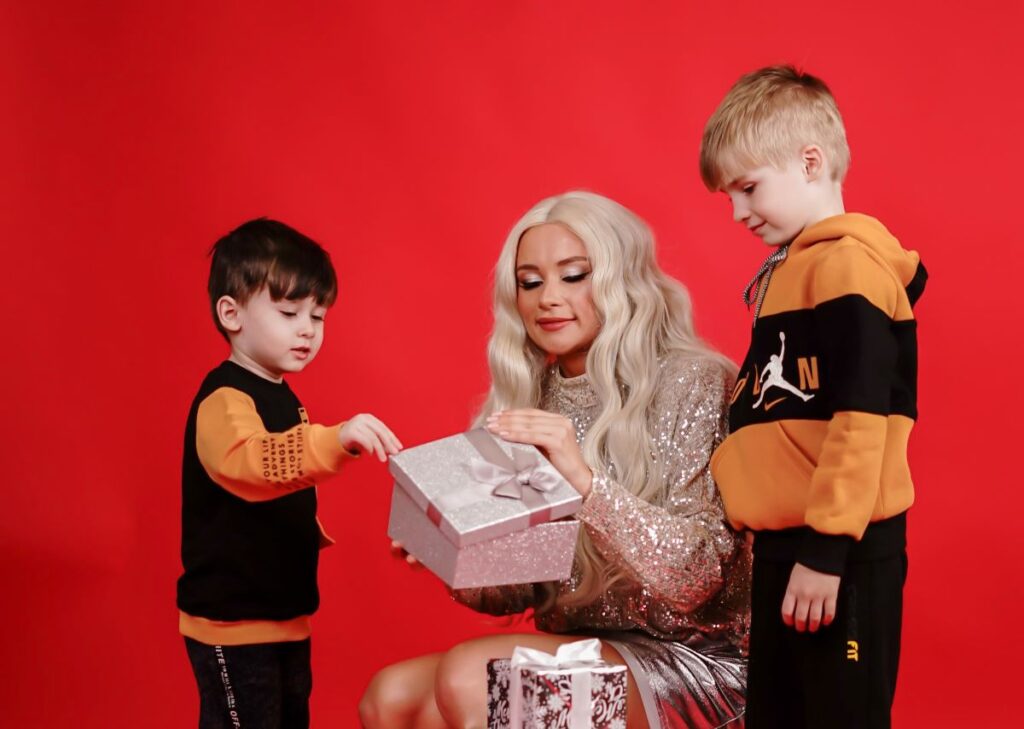 Де, як та у чому зустрічати свій День народження: поради від іменинниці - поп-зірки Angela Де, як та у чому зустрічати свій День народження: поради від іменинниці - поп-зірки Angela