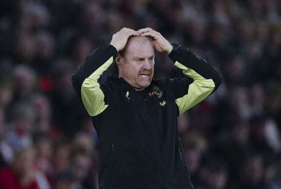 Клуб українця в АПЛ звільнив головного тренера за кілька годин до матчу