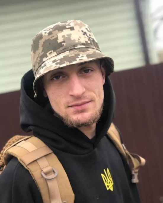 Герой мемів "чоткий паца" насмішив, як на фронті впав у колодязь