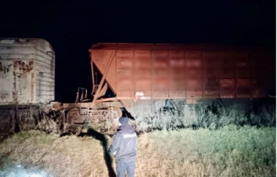 Вбило струмом: в Одеській області підліток виліз на вагон потяга