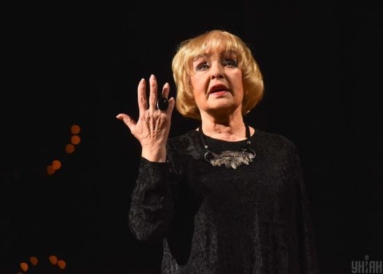 Ада Роговцева на фото показала себе понад 40 років тому й заступилася за студентів у секс-скандалі