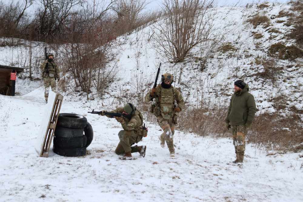 Школа «Крук»: як у Львові ветерани війни готують українців до реалій сьогодення Школа «Крук»: як у Львові ветерани війни готують українців до реалій сьогодення