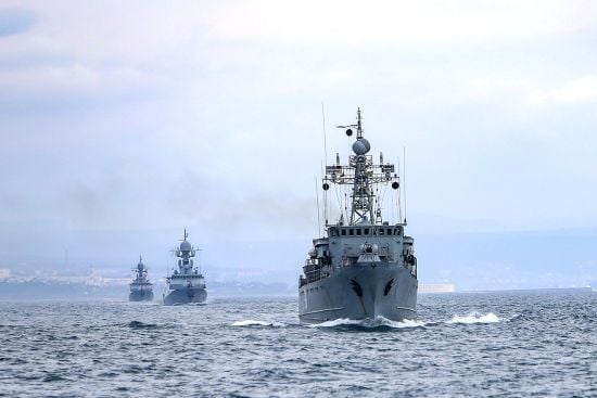 Росія евакуює свої кораблі з Сирії: в чому причина