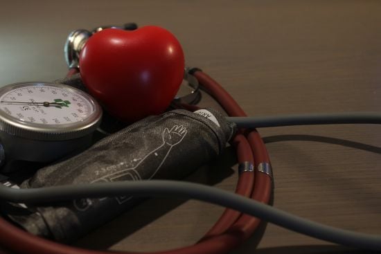 Яка їжа збиває тиск: найкращі продукти, що рекомендують кардіологи