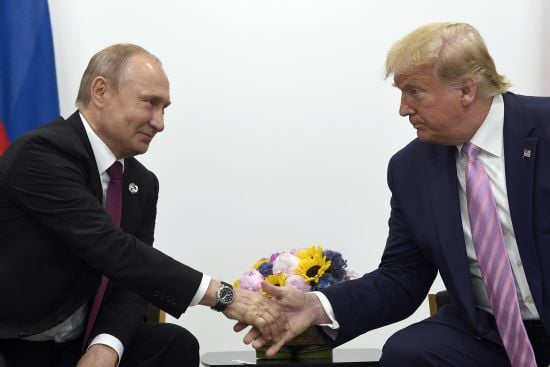 Росія готова співпрацювати зі США щодо рідкісноземельних металів на окупованих територіях – Путін