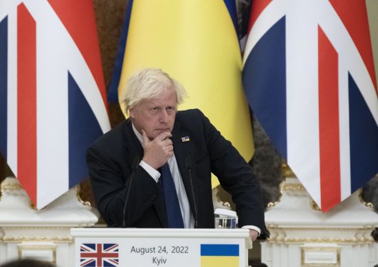 Джонсон пояснив, як уникнути тріумфу Путіна в Україні