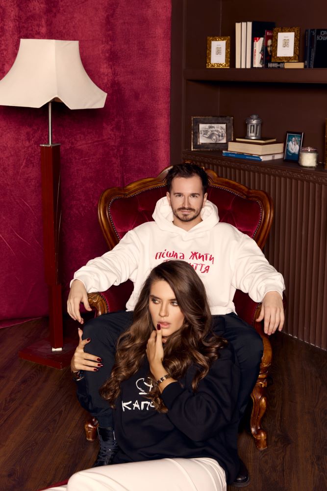 Співачка LADA та відомий блогер, ведучий проектів на «Новому каналі»  Андрій Черепущак (Галицька Діва) презентують спільний трек “Армагедець” 