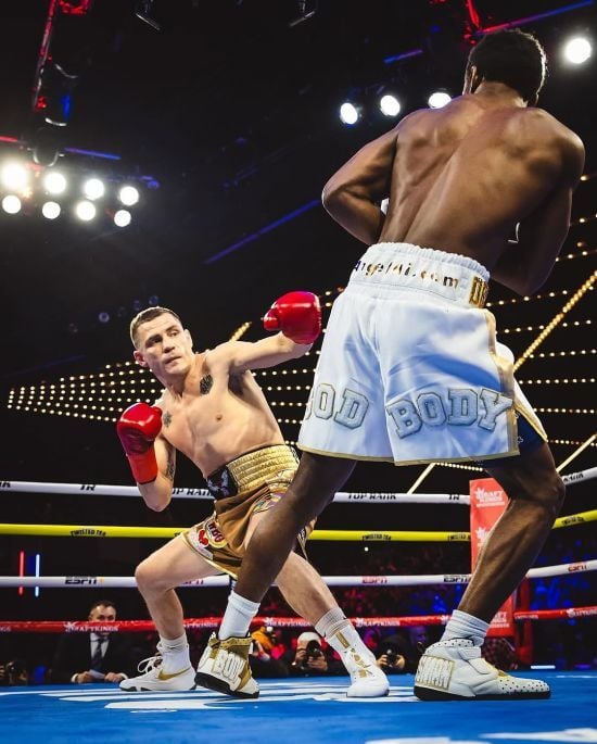 "Стала значною перешкодою": тренер Берінчика назвав головну причину поразки від Девіса