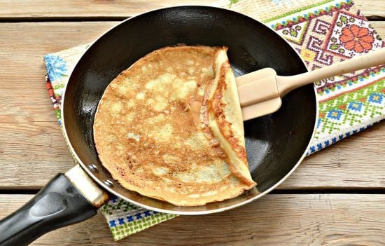 Щоб млинці не прилипали: секретний інгредієнт, яким користувалися ще наші бабусі