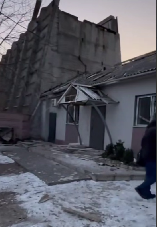 Ворог вдарив по Сумам ракетою: де влучання