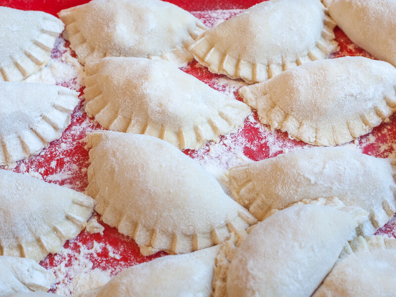 Вареники на кефірі без яєць. Рецепт Вареники на кефірі без яєць. Рецепт