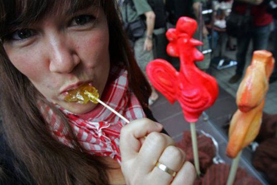 Цукрові півники з дитинства: рецепт льодяників на паличці