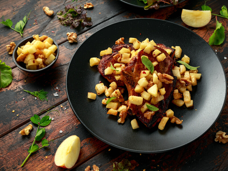 "Геніально смачно". Рецепт карамелізованих яблук