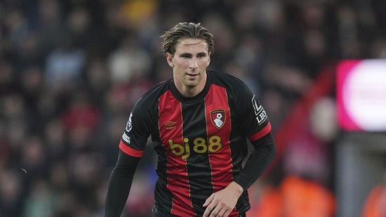 Стало відомо, скільки матчів пропустить Забарний через дискваліфікацію за червону картку в АПЛ