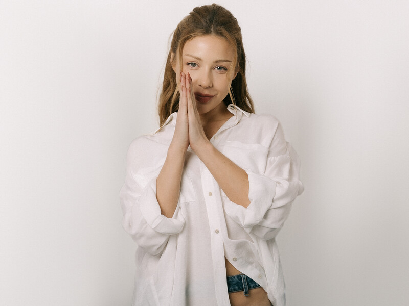 "Рефрени, які утворюють магічні заговорювання". Тіна Кароль спродюсувала альбом із мантрами для йоги. Аудіо "Рефрени, які утворюють магічні заговорювання". Тіна Кароль спродюсувала альбом із мантрами для йоги. Аудіо