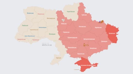 Низку областей охопила повітряна тривога: яка загроза