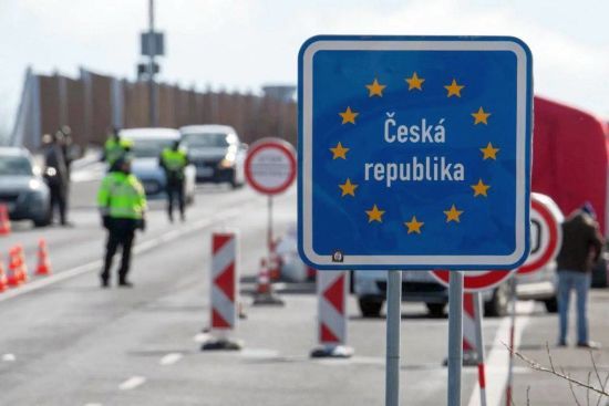 Чехія дозволить деяким українцям залишитися назавжди: які умови