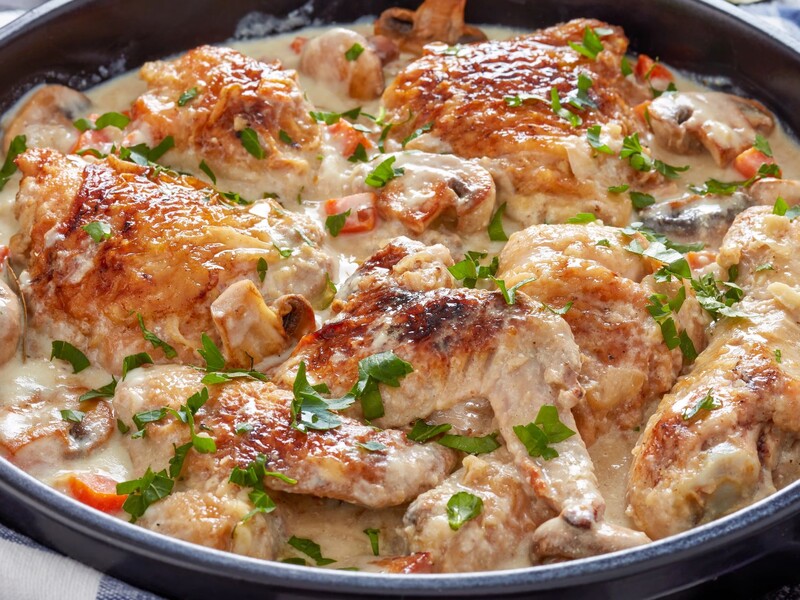 Приготуйте курча у вершковому соусі за цим рецептом із грузинської кухні