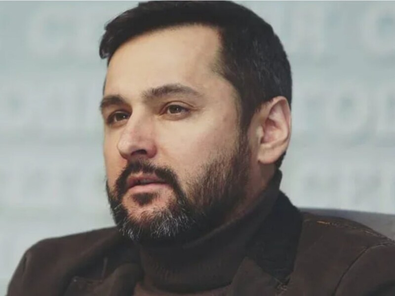 В КМДА заявили, що після звинувачень в домаганнях не можуть відсторонити від роботи в театрі Білоуса В КМДА заявили, що після звинувачень в домаганнях не можуть відсторонити від роботи в театрі Білоуса