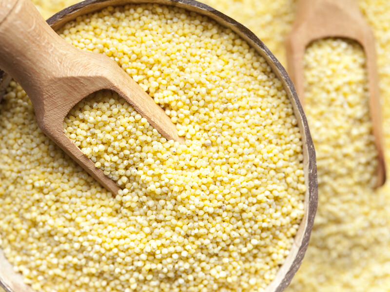 Використайте пшоно на городі, щоб позбутися мурах і покращити урожай