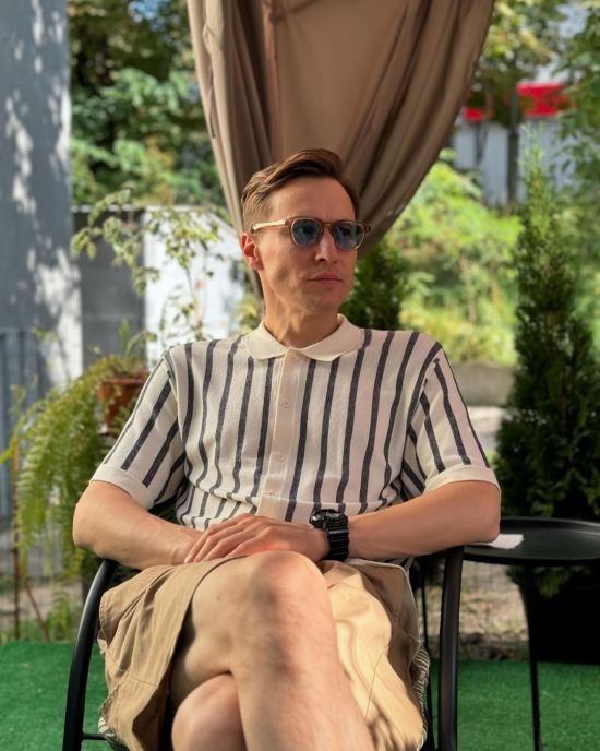 Актор Костянтин Октябрський розповів про знищену дроном квартиру і хто з зірок допоміг фінансово