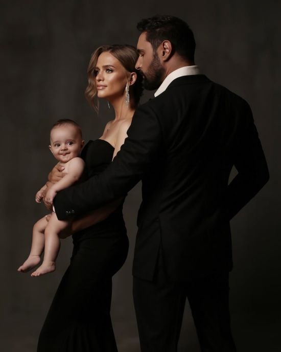 Віталій Козловський показав підрослого сина-копію і чуттєво привітав його з першим днем народження