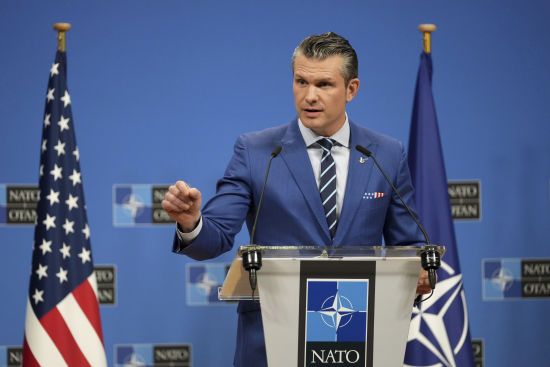 "Батіг і пряник": голова Пентагону пояснив, від чого залежить майбутня допомога США Україні