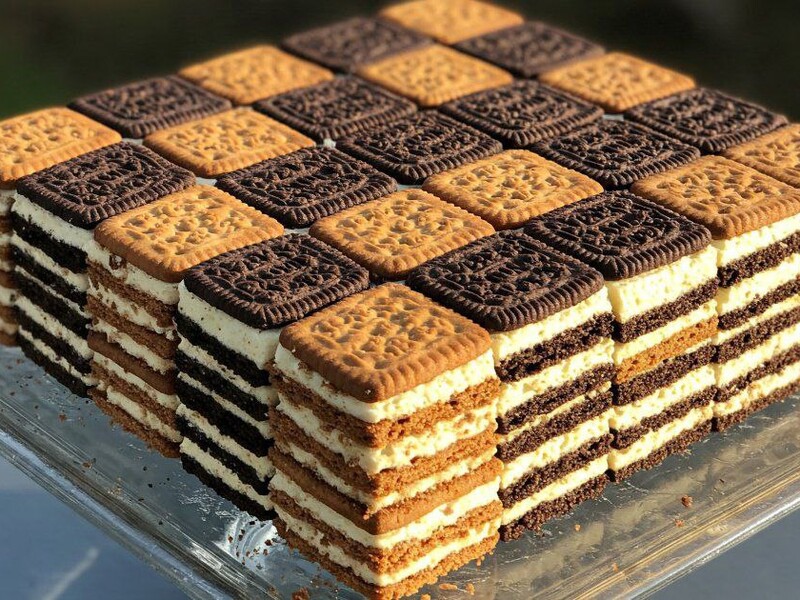 Додайте це до крему – і торт без випікання буде готовий за 15 хвилин