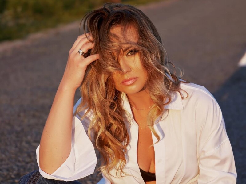 Саліванчук показала своє тренування в залі Саліванчук показала своє тренування в залі