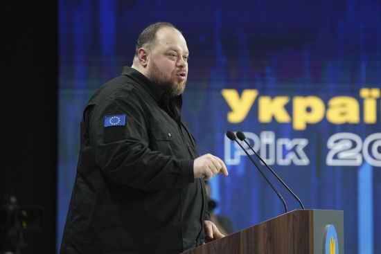 "Поїхали за власний кошт": Стефанчук пояснив відрядження нардепів до США після критики Зеленського