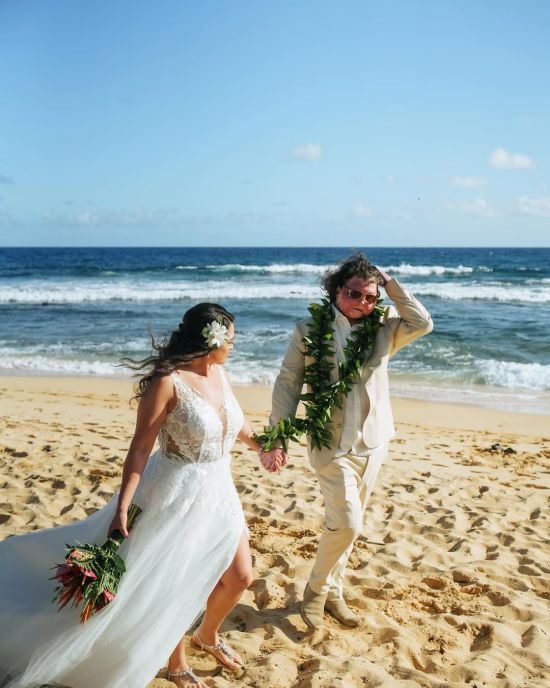 Перший чоловік, якому трансплантували обличчя, показав фото казкового весілля