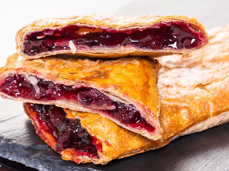 Приготуйте штрудель із лаваша за цим рецептом – і він вийде ідеальним