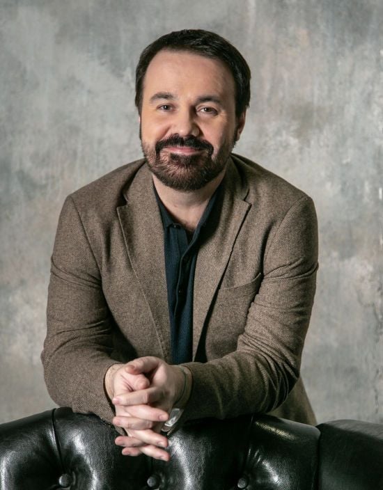 Скандальний Антон Лірник показався з українським паспортом і відреагував на утиски його Росією