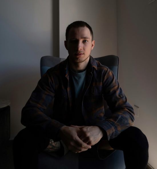 "Холостяк" Терен різко відповів на цькування його в Мережі: "У мене величезна агресія"