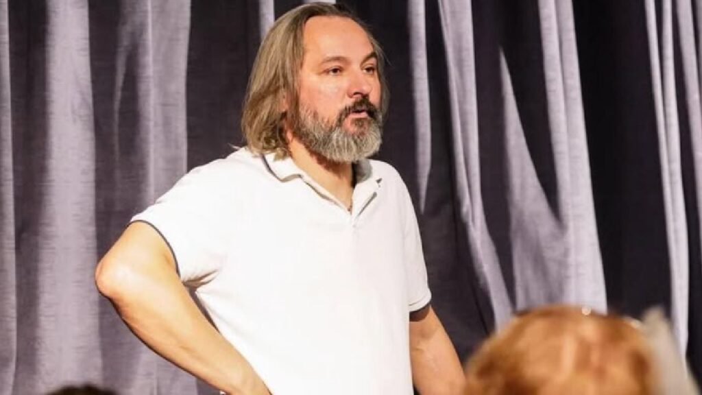 Новий скандал у Карпенка-Карого: ще одного викладача звинуватили в харасменті