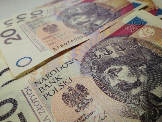 Скільки грошей Польща витратила на Україну за три роки війни: Варшава "виставила" рахунок