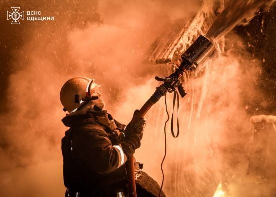 Російські "Шахеди" масовано вдарили по Одесі: які наслідки (фото)