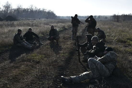 Загарбники переміщують сили з Покровського на Костянтинівський напрямок — Мирошников