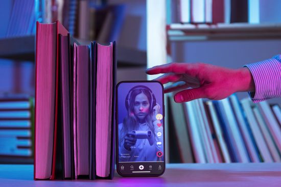 Якщо ви не чистите історію переглядів у TikTok – це найфатальніша помилка: ось навіщо це треба