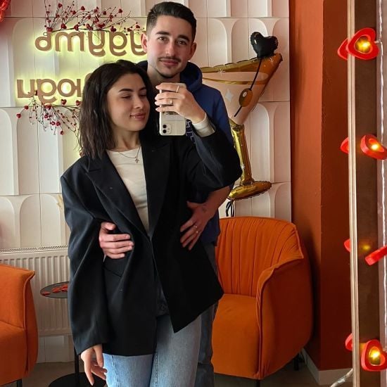 Дружина Сасанчина висловилася про кризи у стосунках: "Хотіли розірвати шлюб"