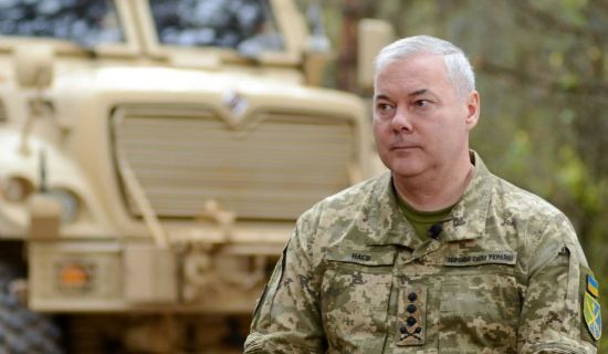 Чому стільки сил РФ кидає на Покровськ: генерал Наєв пояснив